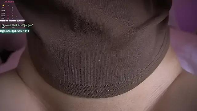 Assiyang from StripChat is Freechat