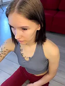 AsyaMiller from StripChat is Freechat