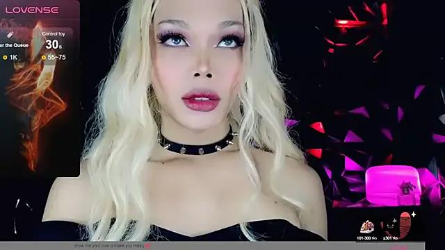 Athena_desire from StripChat is Freechat