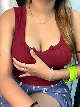 attitude_queena from StripChat is Freechat