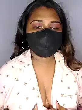 Attractive-_Girl from StripChat