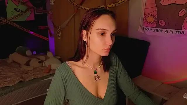 Aurisinst from StripChat is Freechat