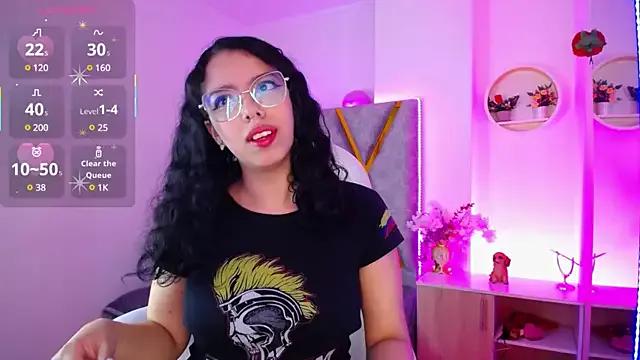 Try our streaming cams variety and talk on a personal level with our adorable girls streamers, showing off their bountiful shapes and dildos.