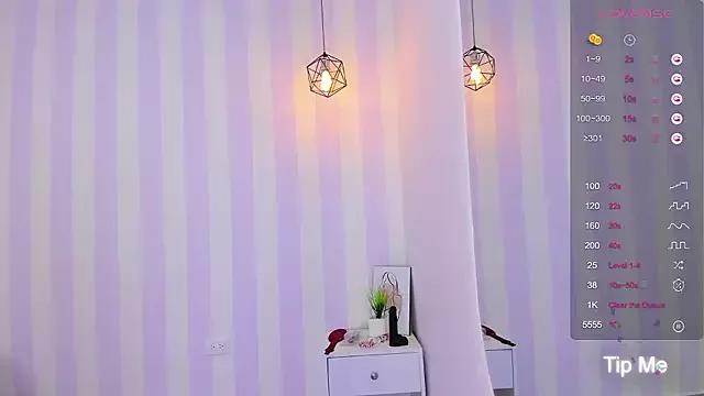 Try our streaming cams variety and talk on a personal level with our adorable girls streamers, showing off their bountiful shapes and dildos.