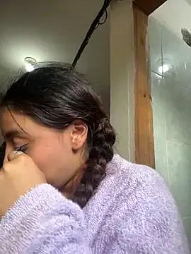 Aurora_princesss from StripChat is Freechat