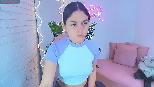 Aurora_tay from StripChat is Freechat