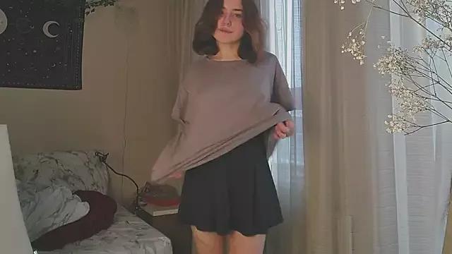 Try our streaming cams variety and talk on a personal level with our adorable girls streamers, showing off their bountiful shapes and dildos.