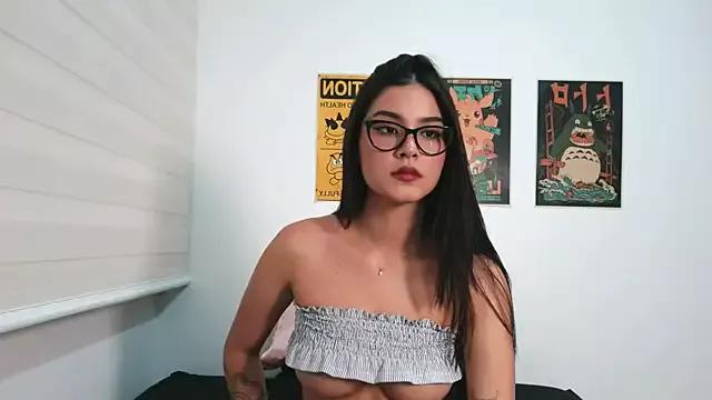 Aurorabeck_ from StripChat is Freechat
