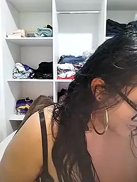 AuroraChest from StripChat is Freechat