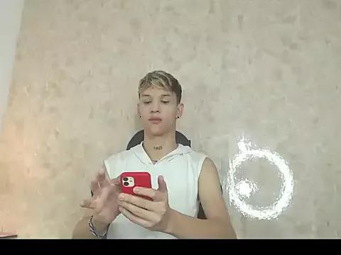 AustinPrice from StripChat is Freechat