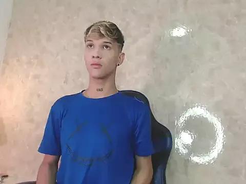 AustinPrice from StripChat is Freechat