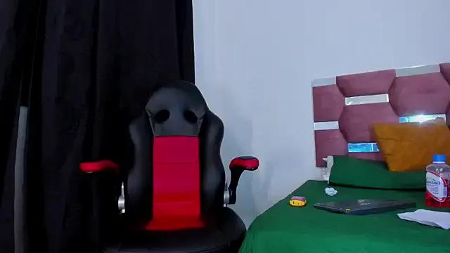 AvaGrey_ from StripChat