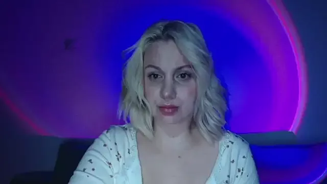 AvaRosee on StripChat 