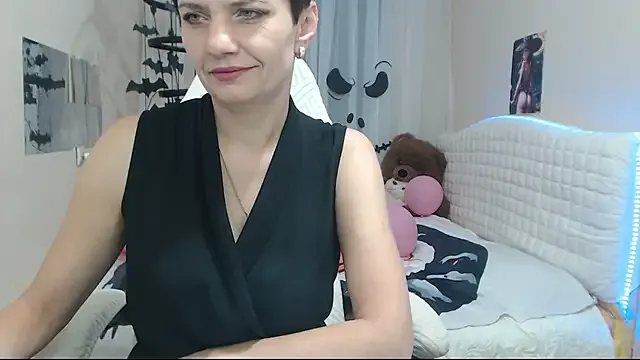 AvaSaturnian from StripChat