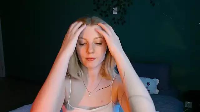 Avrora_Awad from StripChat is Freechat