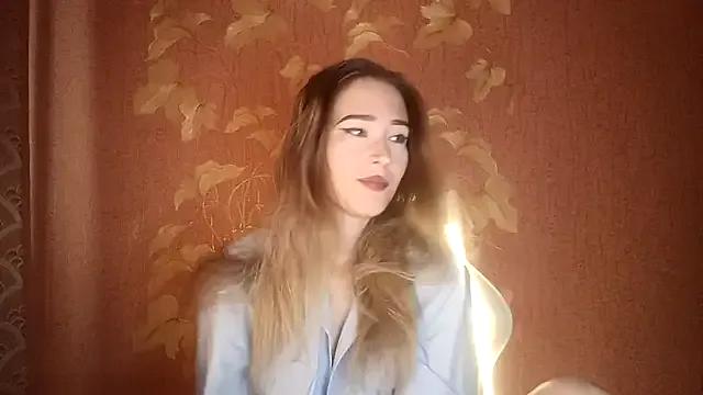Awora_Wolf from StripChat is Freechat