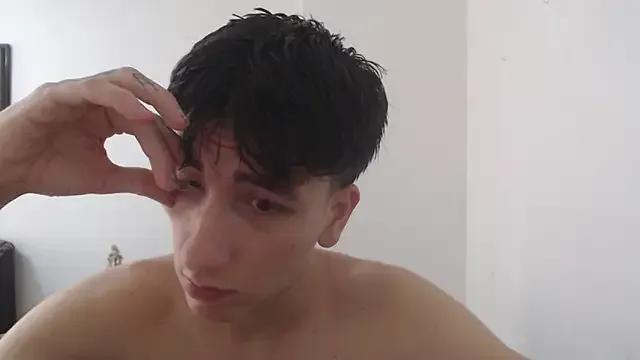 Axel_Dom from StripChat