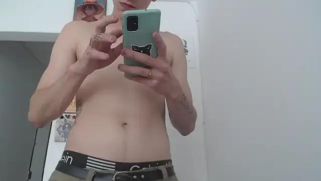 Axel_Dom from StripChat is Freechat