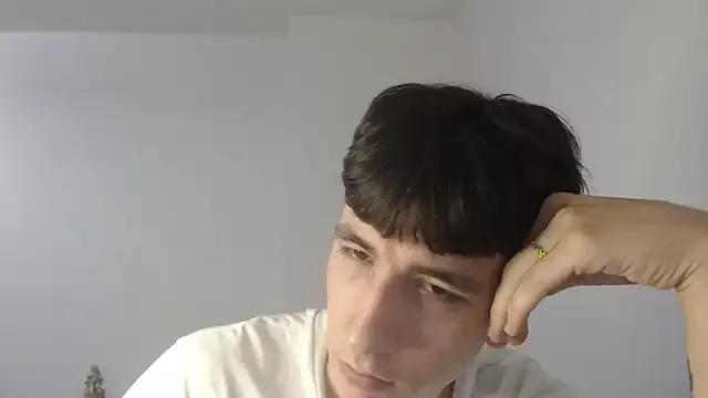 Axel_Dom from StripChat is Freechat
