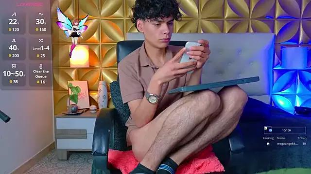 AxelWolfe from StripChat is Freechat