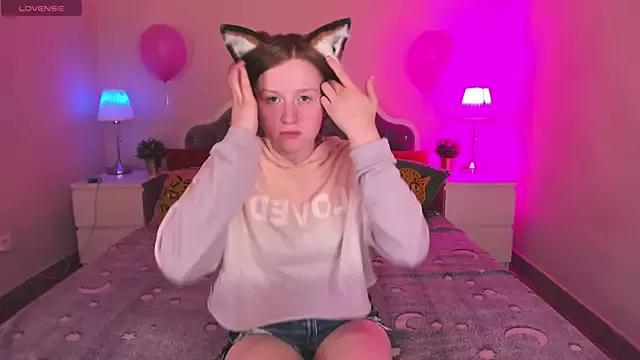 ayakskalermonss from StripChat is Freechat