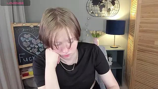ayakskalermonss from StripChat