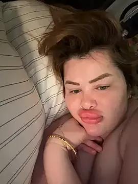 aydabella7777 from StripChat