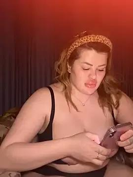 aydabella7777 from StripChat