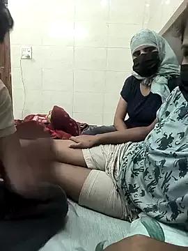 Ayesha_khann from StripChat is Group