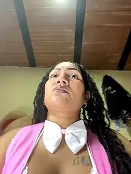 Ayleenpamelasexysquirt from StripChat is Freechat