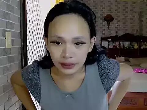 aymmaenhald from StripChat