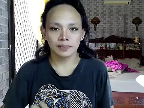 aymmaenhald from StripChat