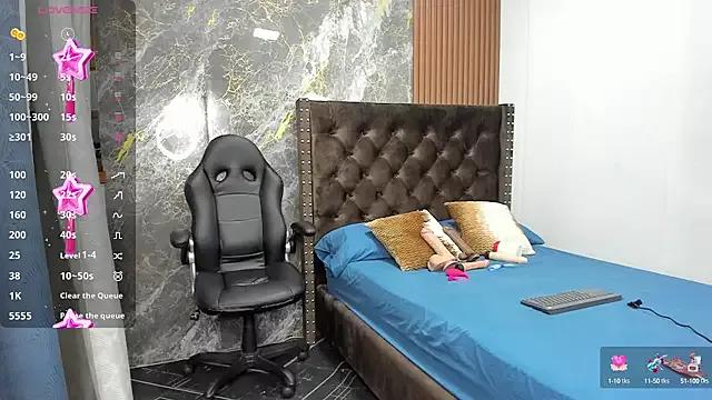 Try our streaming cams variety and talk on a personal level with our adorable girls streamers, showing off their bountiful shapes and dildos.
