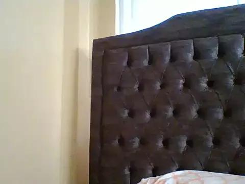 Ayra_sexxy from StripChat