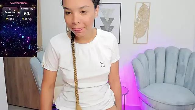 Ayshel_cooperr from StripChat is Freechat