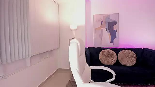 Try our streaming cams variety and talk on a personal level with our adorable girls streamers, showing off their bountiful shapes and dildos.