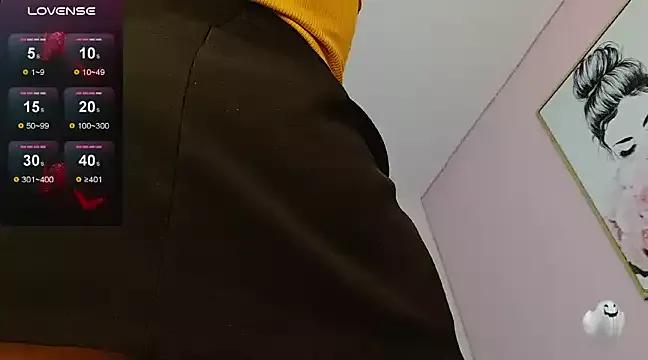 Aytanna_torres from StripChat