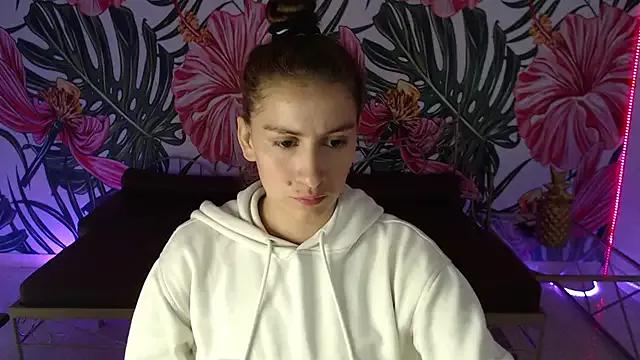 Aytanna_torres from StripChat