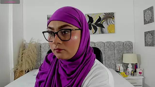 azaharaaa_ from StripChat
