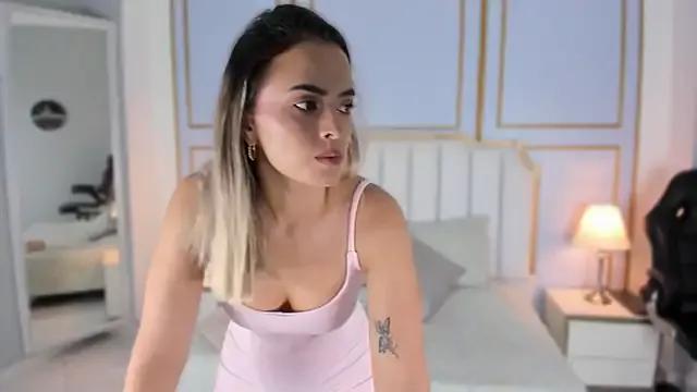 aziac10 from StripChat
