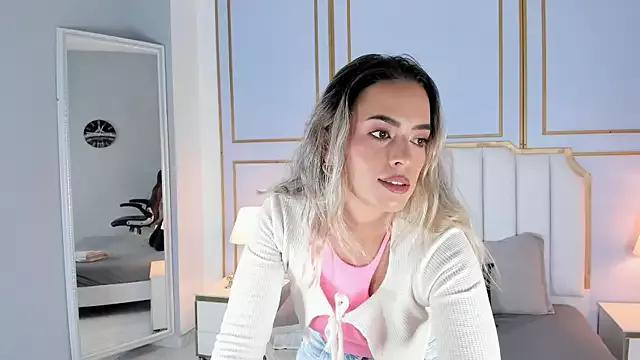 aziac10 from StripChat