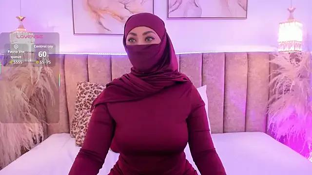 Azza__ from StripChat