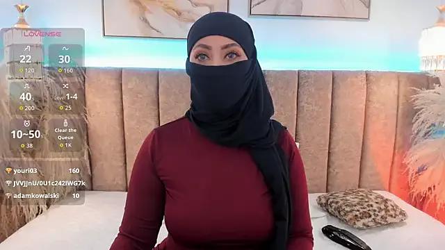 Azza__ from StripChat