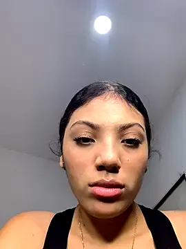 Azza__Slimene from StripChat