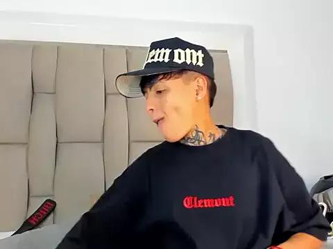 b3k_afrodict from StripChat is Freechat