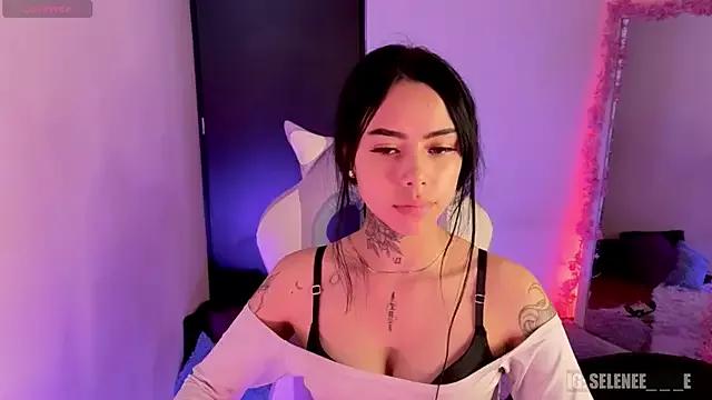 babee_04 from StripChat is Freechat