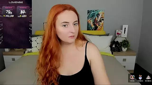 BabeLessi from StripChat