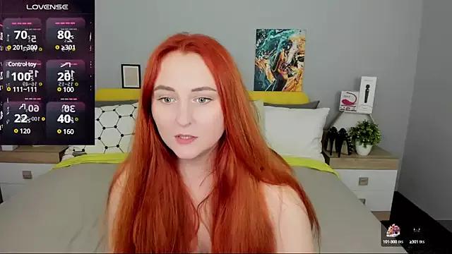 BabeLessi from StripChat