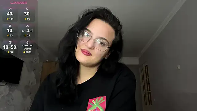 Try our streaming cams variety and talk on a personal level with our adorable girls streamers, showing off their bountiful shapes and dildos.