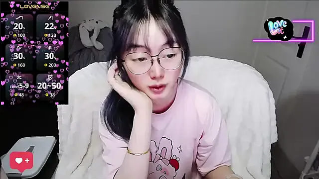 baby-yaya20 from StripChat is Freechat